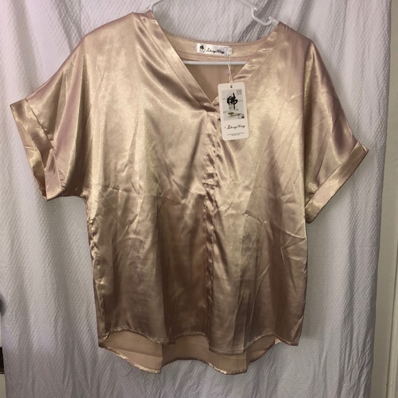 zhengXing Tops - Silk Cream Short Sleeve Top Size 3XL (Runs smaller so fits like an XL/L)
